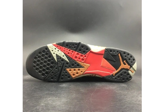 7 AT3375-200 Retro Shimmer Patta AT3375-200 Jordan  1123